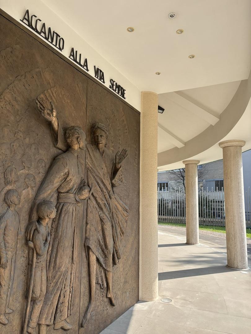 Chiesa Beato Don Carlo Gnocchi a Milano