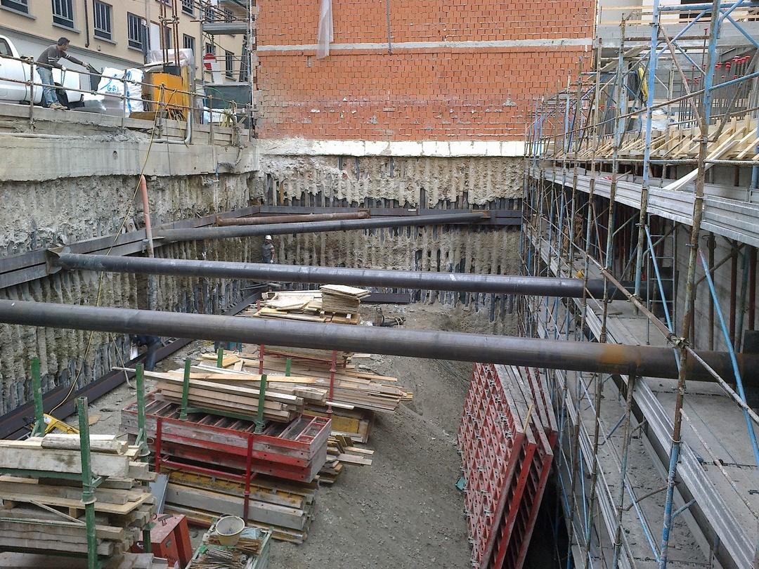 Edifici in via dei Sormani a Milano